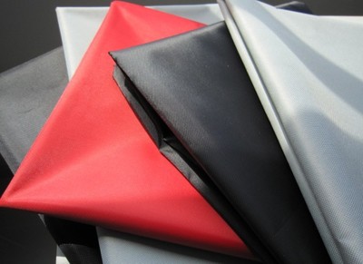 吴江市汇华纺织 专业销售针纺织品、化学纤维及服装